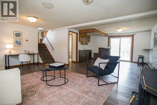 104 HILLSIDE Avenue Delhi, Ontario in Houses for Sale in Norfolk County - Image 23