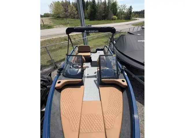 2026 Legend Boats 18XT in Powerboats & Motorboats in Guelph - Image 8