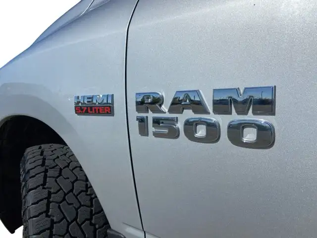 2017 Ram 1500 Tradesman | Legendary 5.7L HEMI V8 Engine & 4x4 in Cars & Trucks in Edmonton - Image 11