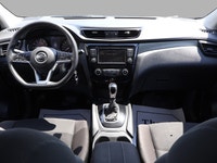 SAFETY INCLUDED LOCAL ONTARIO CAR 14 SERVICE RECORDS Very Clean Nissan Qashqai AWD 2.0L 4Cyl Automat... (image 9)