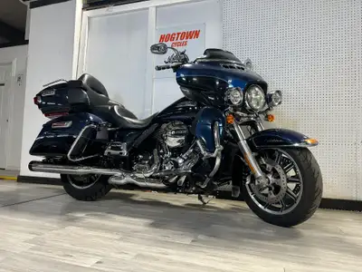 2014 Ultra Classic, Vance & Hines Power Duals W/Rinehart 4 1/2 Pipes, Hi-Flow Intake, 14" Bars, Nost...