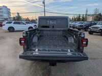 The New 2025 Jeep Gladiator Sport S combines legendary capability with everyday comfort, finished in... (image 5)