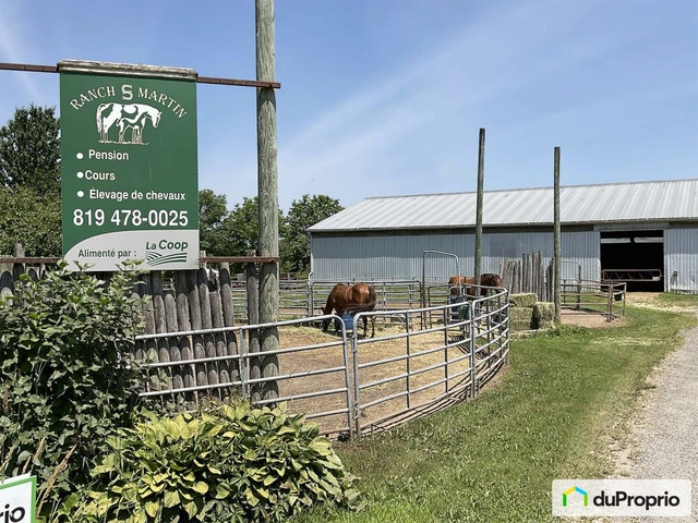 $1,799,999 - Acreage / Hobby Farm / Ranch for sale — photo 2