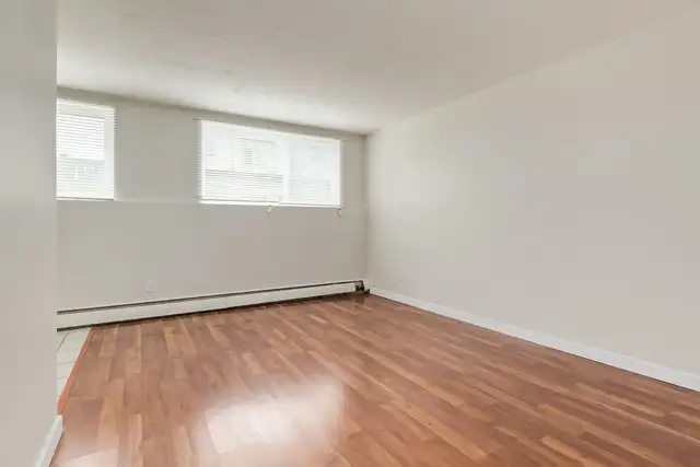 Apartments for Rent Near Downtown Edmonton - Alex Manor - Apartm in Long Term Rentals in Edmonton - Image 9
