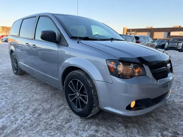2018 DODGE Grand Caravan SXT in Cars & Trucks in Laval / North Shore - Image 3