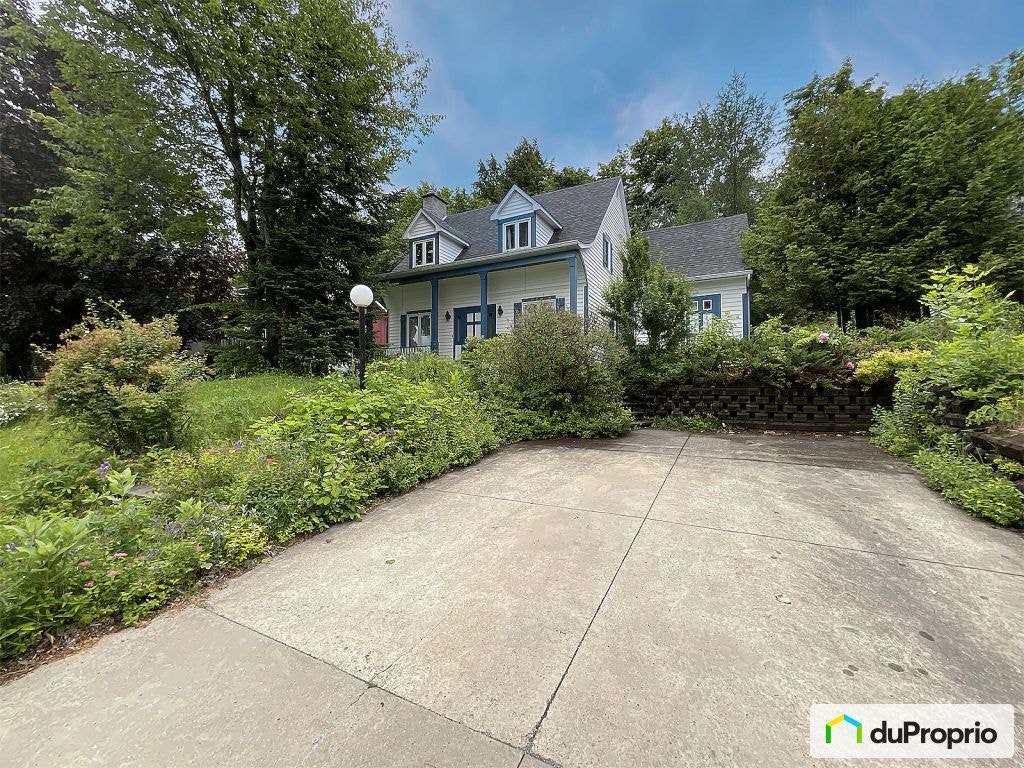 $519,900 - 2 Storey for sale in Sherbrooke (Mont-Bellevue) — photo 2