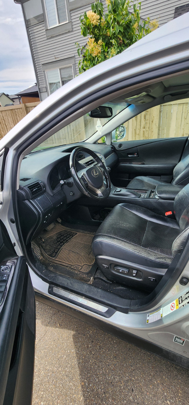 2103 lexus RX350 4D AWD for sale in Cars & Trucks in Edmonton - Image 4