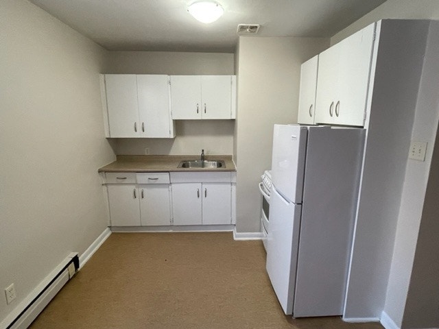 530 YOUNG  - 1 BR available Oct 1st 4