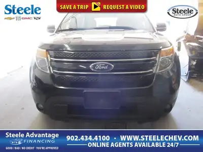 This 2012 Ford Explorer Limited is a well-equipped midsize SUV that brings together strong V6 perfor...