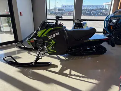 kitty cat in Snowmobiles in Canada | Kijiji Marketplaces