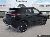 Tackle winter commutes with confidence and comfort in this 2023 Chevrolet Trailblazer LT. Designed t... (image 5)