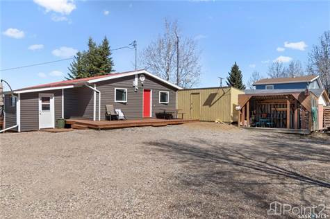 1208 Birch AVENUE in Houses for Sale in Nipawin - Image 2