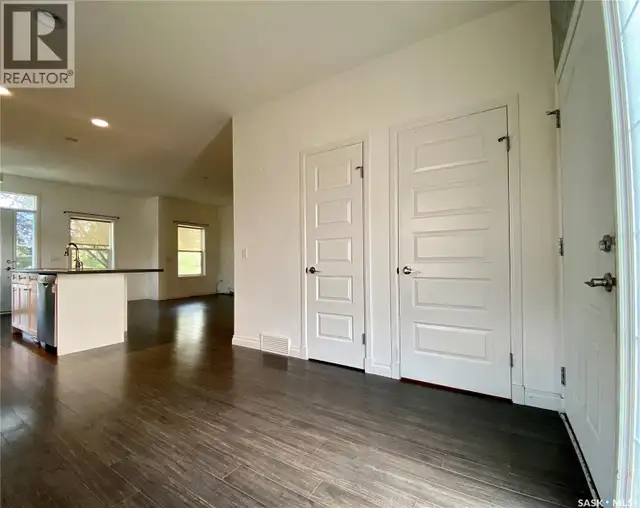 A & B 422 St Mary STREET Esterhazy, Saskatchewan in Houses for Sale in Regina - Image 3