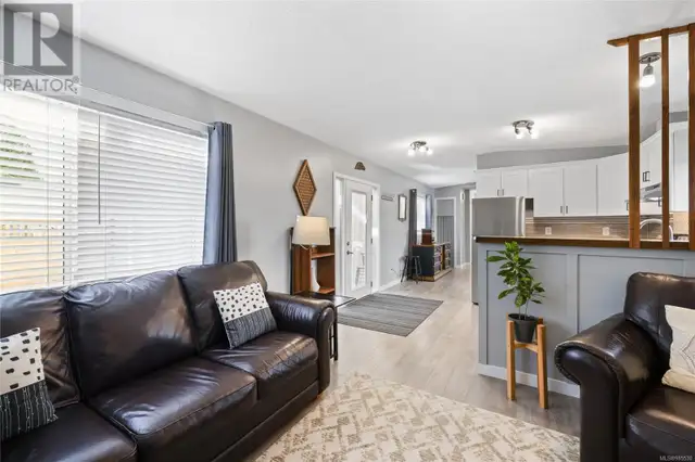 23 658 Alderwood Dr Ladysmith, British Columbia in Houses for Sale in Nanaimo - Image 4