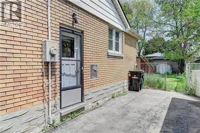 245 EIGHTH Avenue Kitchener, Ontario in Houses for Sale in Kitchener / Waterloo - Image 7