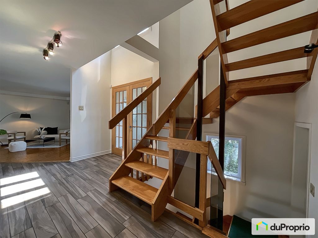 $915,000 - 2 Storey for sale in Boucherville — photo 3