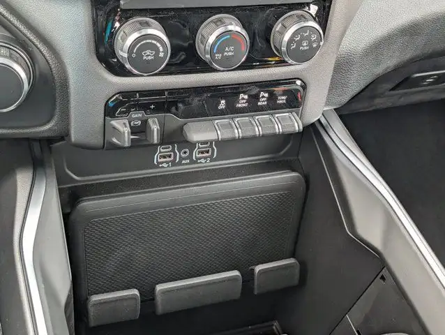 2026 Ram 1500 Express in Cars & Trucks in Edmonton - Image 29