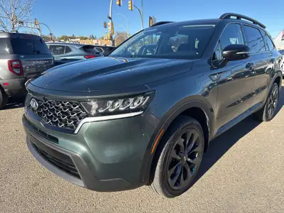 See Dealer Website for Details. . Engine: 2.5 L/100Km City: 11.1 L/100Km Hwy: 8.4 Safety Equipment A...