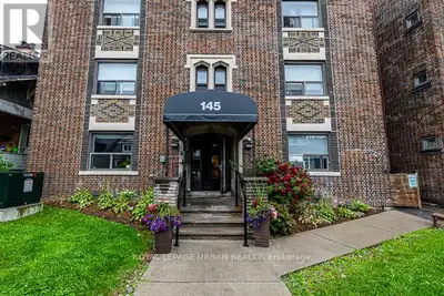 5 - 145 ARLINGTON AVENUE Toronto (Humewood-Cedarvale), Ontario