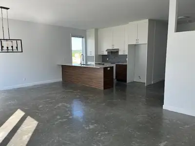 51/2 avec garage à Magog, disponible juillet 2025