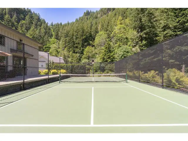 43318 CREEKSIDE CIRCLE, Cultus Lake South Cultus Lake, British C in Long Term Rentals in Calgary - Image 22