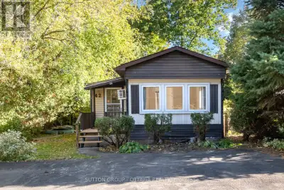 Welcome to 42-7481 Mitch Owens! Discover an exceptional opportunity to own a well-maintained 2-bedro...