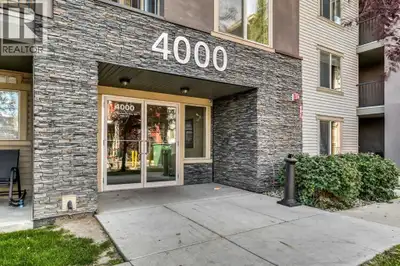 Welcome to your new home at Creekside Village in the heart of downtown—a spacious west-facing 2-bedr...
