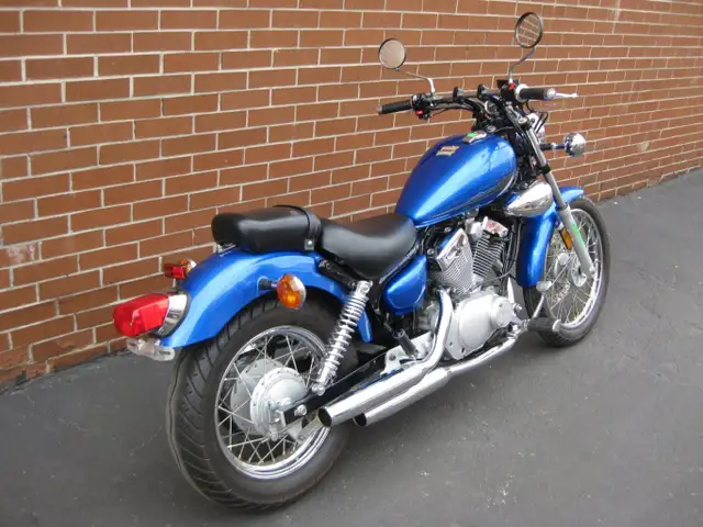 2014 YAMAHA XV250 VIRAGO in Street, Cruisers & Choppers in City of Toronto - Image 5