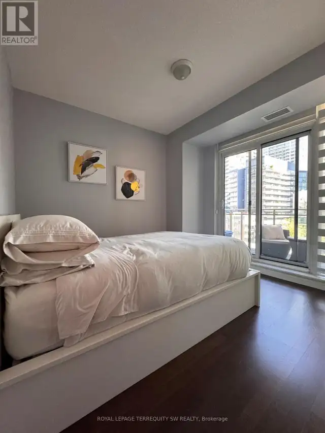 809 - 21 GRAND MAGAZINE STREET Toronto (Niagara), Ontario in Long Term Rentals in City of Toronto - Image 8