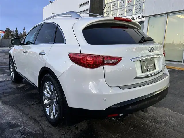 2012 INFINITI FX50 in Cars & Trucks in Edmonton - Image 8