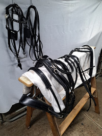 HORSE  LEATHER HARNESS