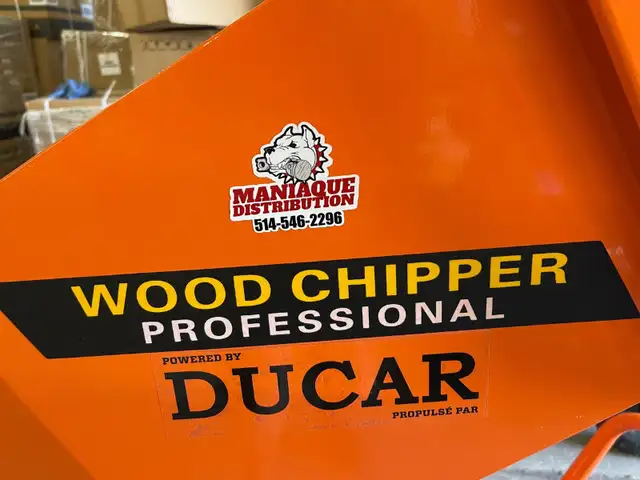 Shredder / Chipper Ducar 15HP ***LIQUIDATION***62864745713794123