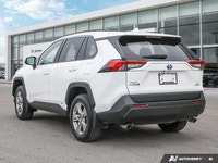 * Heated front seats * Dual-zone automatic climate control * Smartphone integration with Apple CarPl... (image 2)