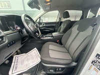 Price includes $1,000 finance credit. Price does not include fees or taxes. The 2022 Kia Sorento 2.5... (image 7)