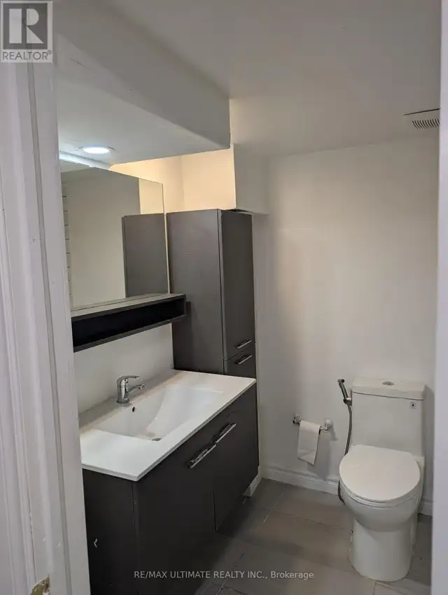 573 SHEPPARD AVENUE Pickering (Woodlands), Ontario in Long Term Rentals in Oshawa / Durham Region - Image 10