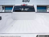 Welcome to 400 Chrysler Dodge Jeep Ram. 5.7L HEMI V-8 engine - 4x4 drivetrain - Advanced infotainmen... (image 7)