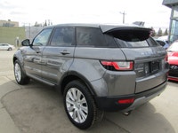 Thanks for viewing our South View Motors Inventory! ONLY 105,834 KM! 2017 LAND ROVER RANGE ROVER EVO... (image 6)