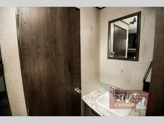 2021 Jayco Jay Flight SLX 8 264BH in Travel Trailers & Campers in Ottawa - Image 16