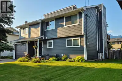 Recently renovated family home in Fernie’s desirable Airport neighbourhood. This 4-bedroom, 3-bath h...