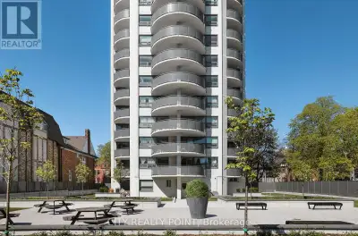 606 - 485 HURON STREET Toronto (Annex), Ontario