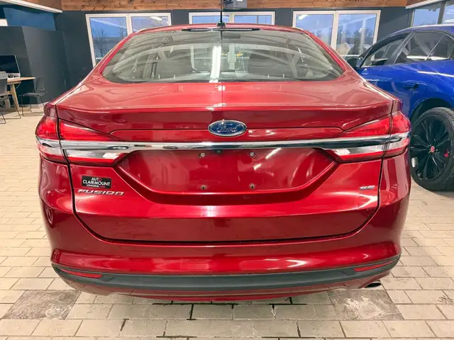 2017 Ford Fusion 4dr Sdn SE FWD in Cars & Trucks in Longueuil / South Shore - Image 5