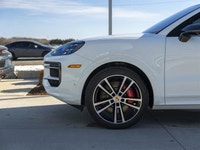 Look At The Option Load On This 2024 Porsche Cayenne S Coupe. This One Owner, Locally Bought And Ser... (image 5)