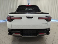 Built to handle daily life with more flexibility than a typical SUV, this 2025 Hyundai Santa Cruz Pr... (image 6)