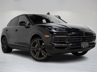 This exceptional 2022 Porsche Cayenne S Coupe is a local Ontario vehicle. Blending coupe-like style... (image 1)