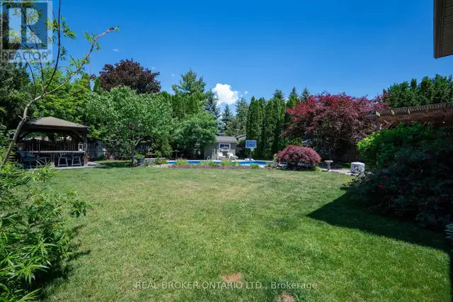 6 PIONEER TOWER CRESCENT Kitchener, Ontario in Houses for Sale in Kitchener / Waterloo - Image 11