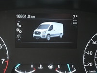 3.5 L V6 (PFDi) mated to a 10-speed automatic transmission â€” giving solid power for hauling and co... (image 4)