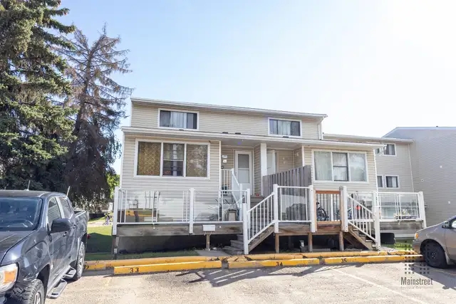 Clareview Apartment For Rent | Clareview Court Townhomes in Long Term Rentals in Edmonton - Image 2