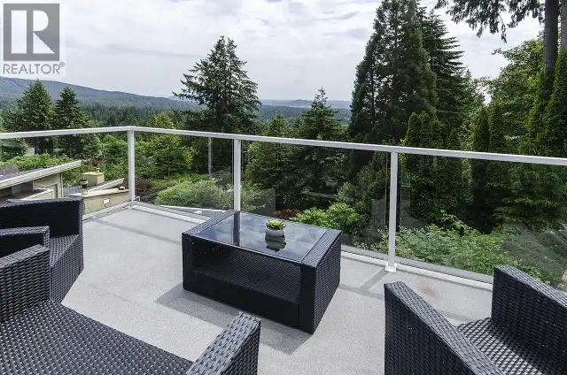 1241 COLEMAN STREET North Vancouver, British Columbia in Houses for Sale in North Shore - Image 15