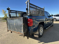 UNIQUE TRUCK ALERT!!!!!!!! CALL SALES FOR DETAILS!! WORKING REAR LIFT!!! We pay TOP dollar for trade... (image 5)
