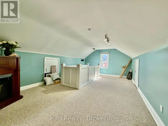 251 11TH AVENUE Hanover, Ontario in Houses for Sale in Owen Sound - Image 13